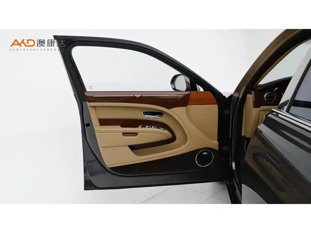2017 Mulsanne 6.8T Long Wheelbase — миниатюра 10