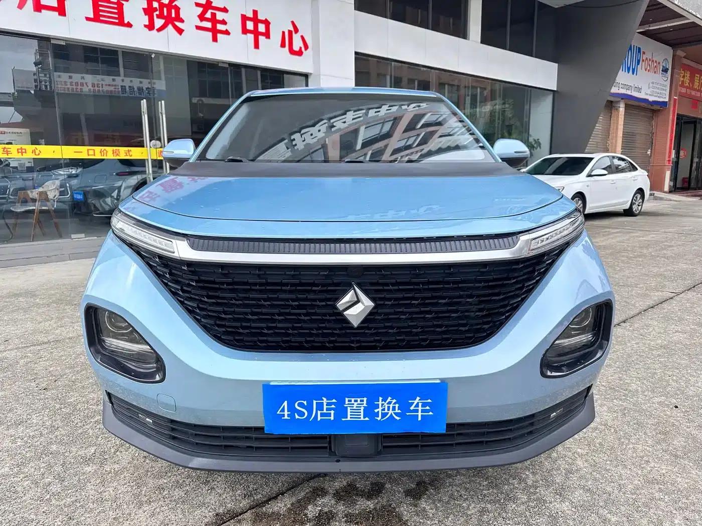 Baojun RM-5 2019 1.5T CVT 24-Hour Online Elite 6-Seater — миниатюра 2