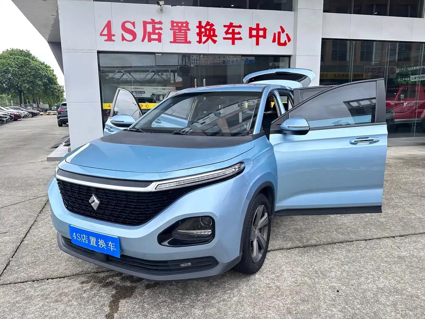 Baojun RM-5 2019 1.5T CVT 24-Hour Online Elite 6-Seater — миниатюра 20