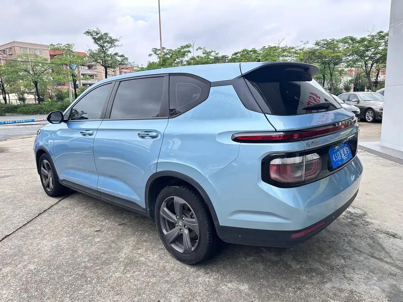 Baojun RM-5 2019 1.5T CVT 24-Hour Online Elite 6-Seater — миниатюра 4