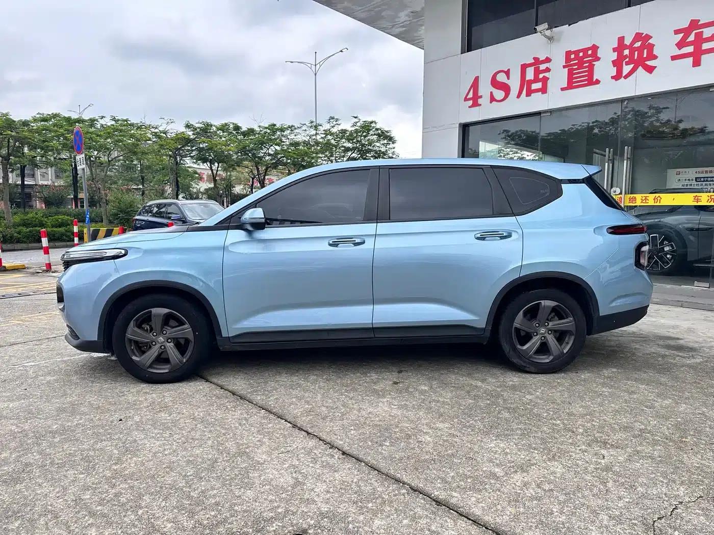 Baojun RM-5 2019 1.5T CVT 24-Hour Online Elite 6-Seater — миниатюра 7