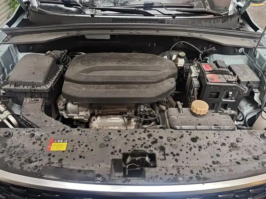 Baojun RS-3 2020 1.5L Manual Intelligent Elite Edition — миниатюра 10