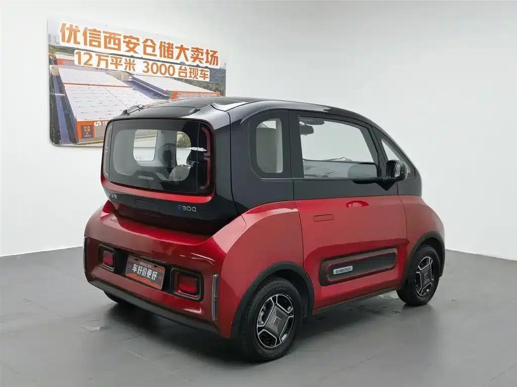 Baojun E300 2020 Interstellar Intelligent Driving Edition — миниатюра 2