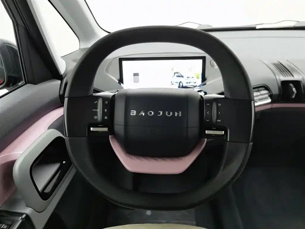Baojun E300 2020 Interstellar Intelligent Driving Edition — миниатюра 11