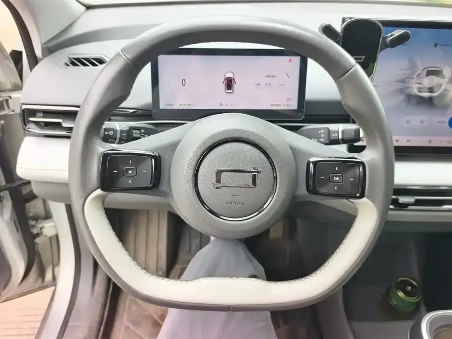 Yueyi 03 2025 Model 445km Heartfelt Edition — миниатюра 15