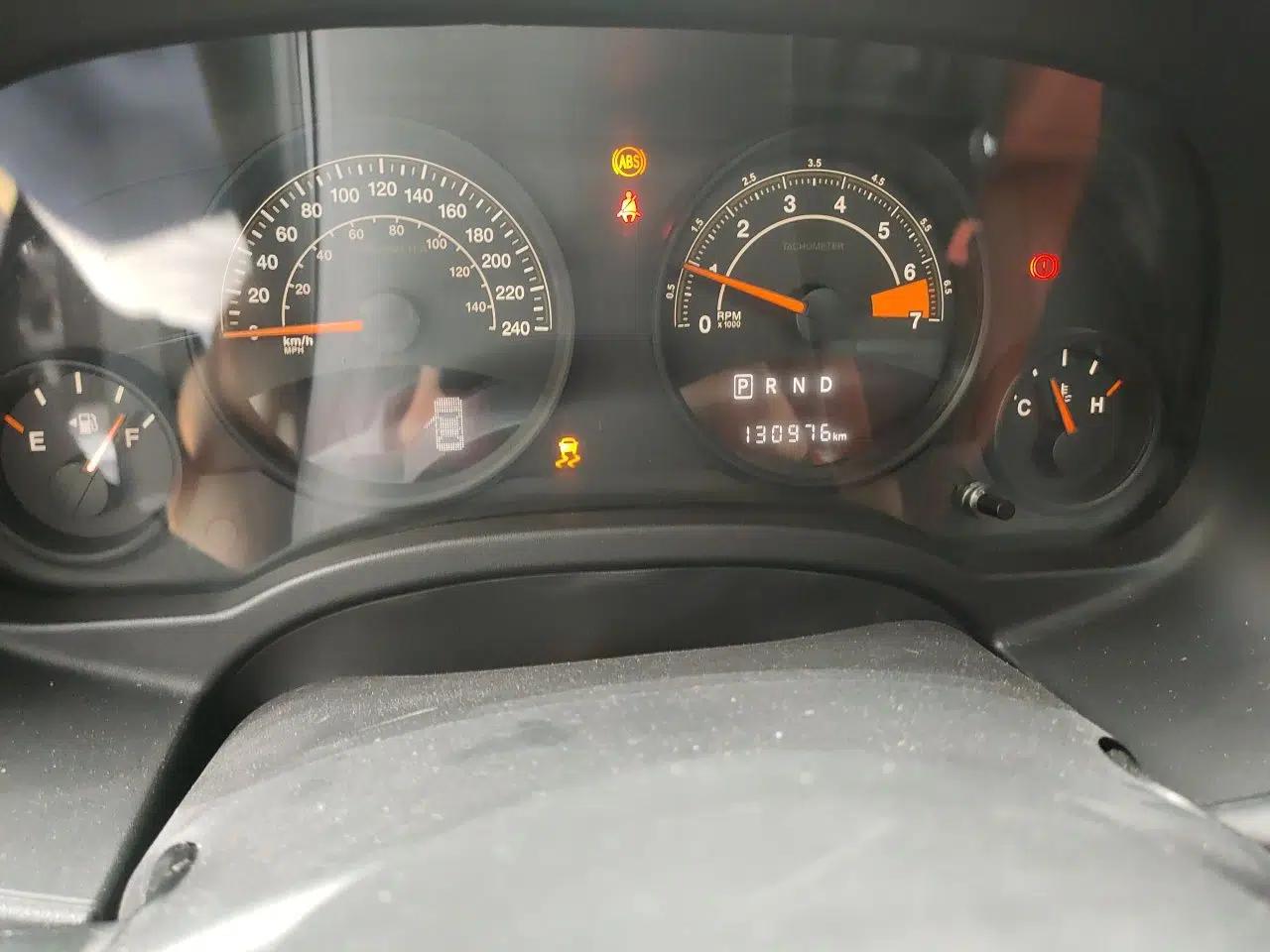 Jeep Patriot 2014 2.4L Sport Edition — миниатюра 12
