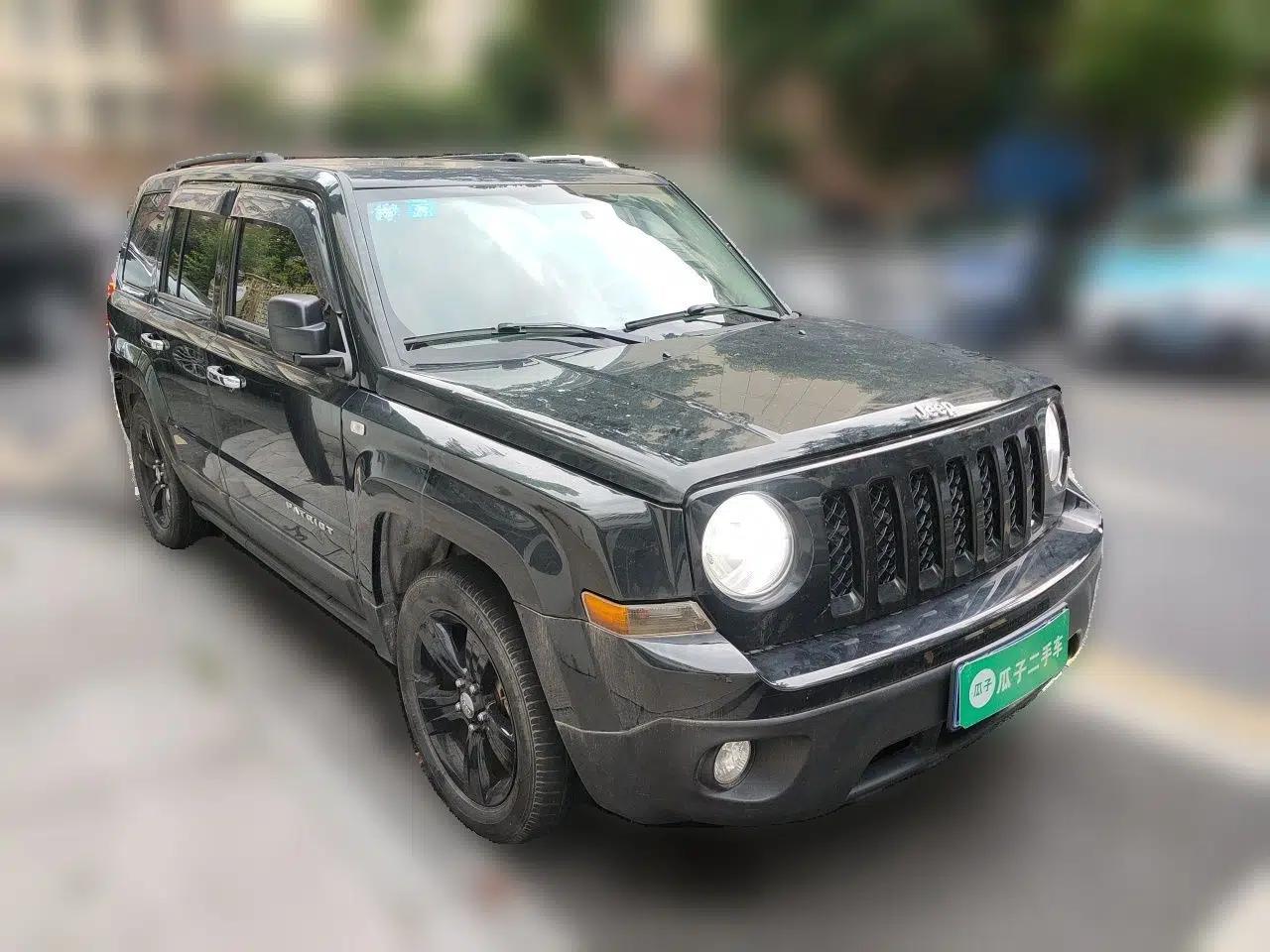 Jeep Patriot 2014 2.4L Sport Edition — миниатюра 3