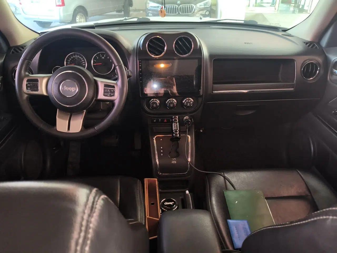 Jeep Patriot 2012 2.4 Luxury Edition — миниатюра 9