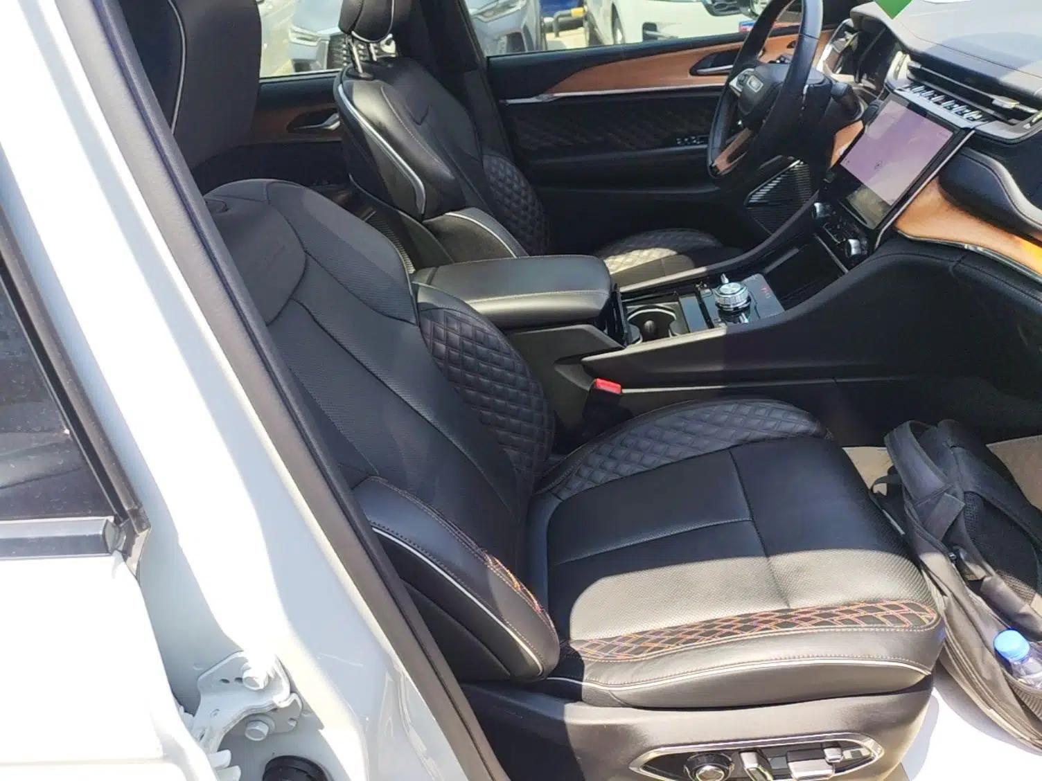Jeep Grand Cherokee New Energy 2023 4xe Summit Edition — миниатюра 19