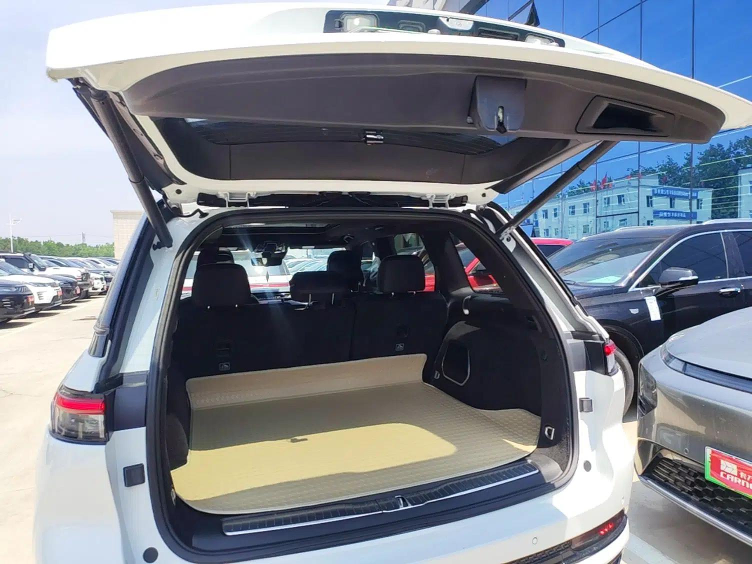 Jeep Grand Cherokee New Energy 2023 4xe Summit Edition — миниатюра 22