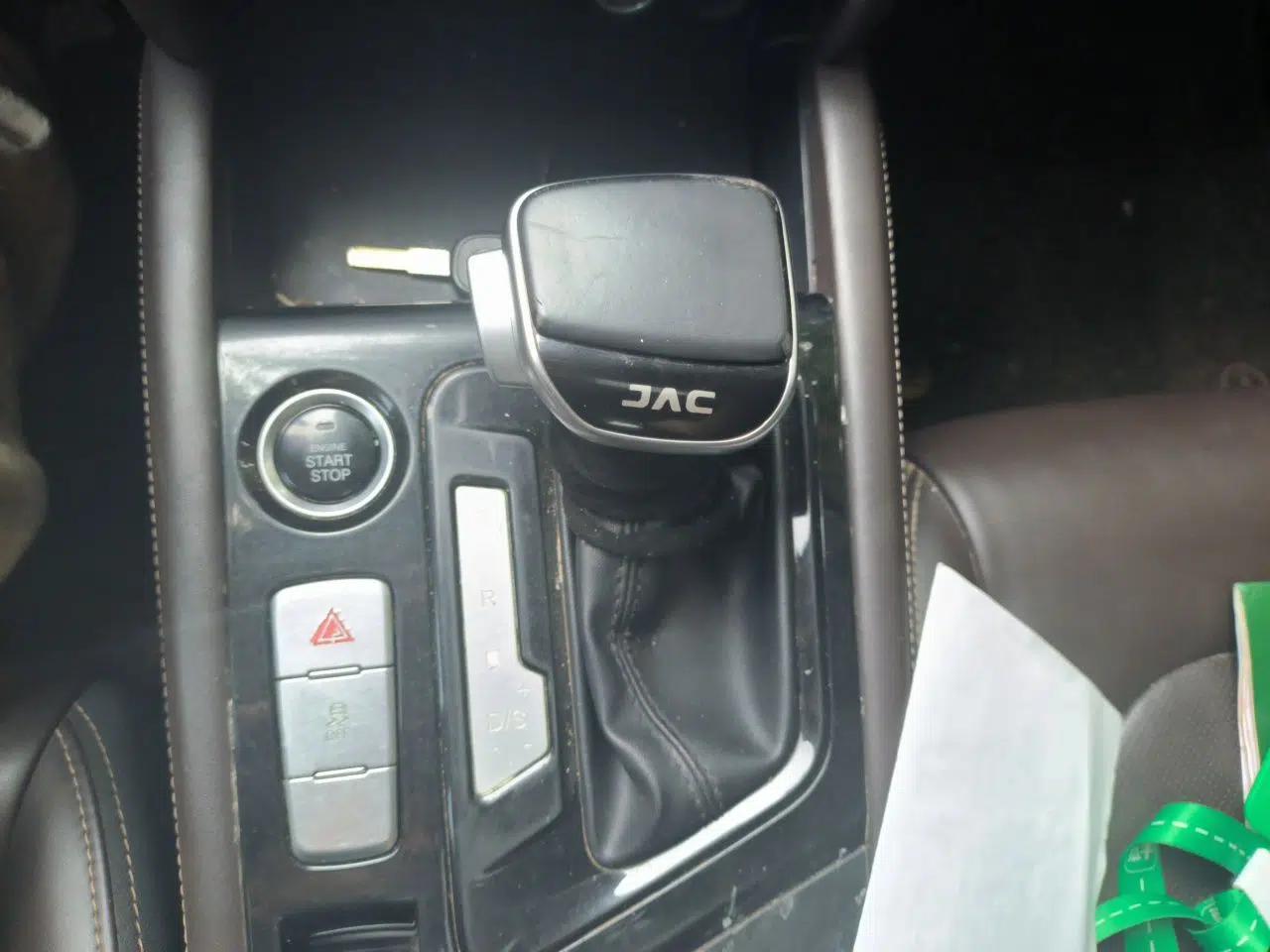 JAC Group J7 2020 1.5T CVT Superior Trim — миниатюра 14