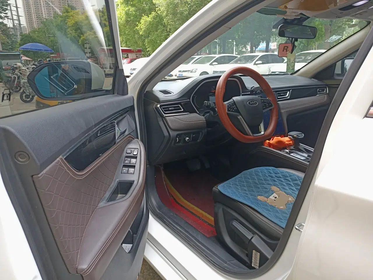 JAC Group J7 2020 1.5T CVT Superior Trim — миниатюра 16