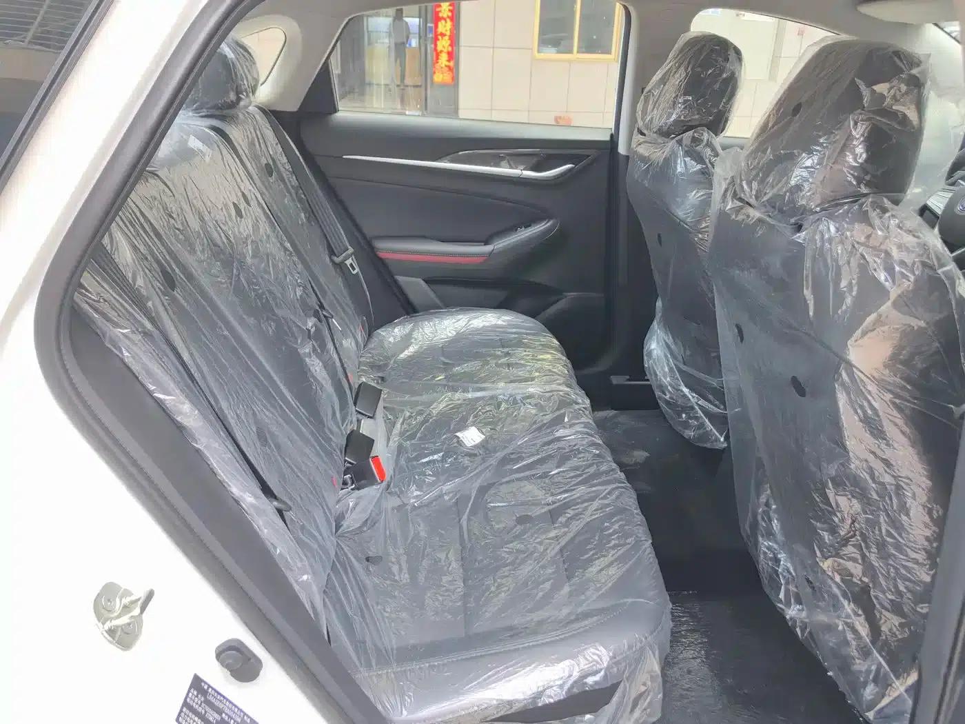 Changan Eado New Energy 2022 EV460 Smart Online Edition (Lithium Iron Phosphate) — миниатюра 12