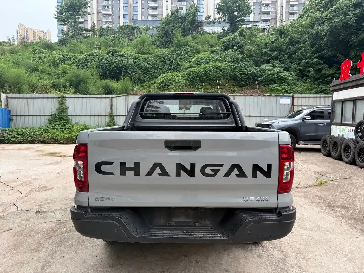 Changan Hunter 2024 Warrior Edition Luxury Dual Motor Four-Wheel Drive Extra Long Box — миниатюра 5