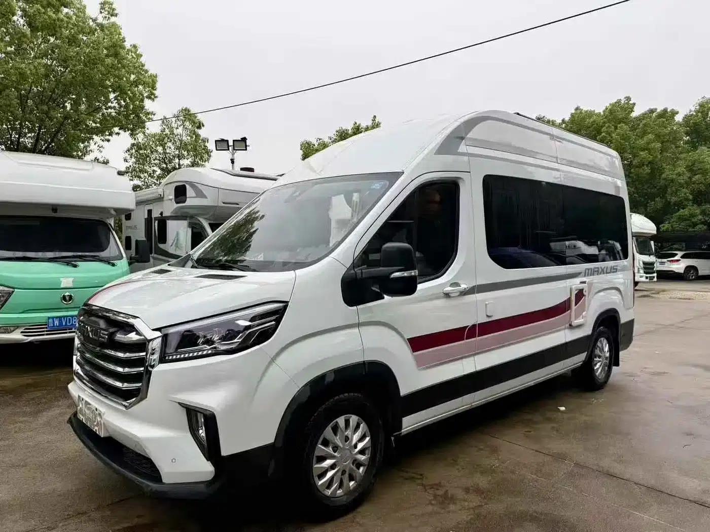 SAIC MAXUS V90B Motorhome 2023 Model 2.0T Diesel — миниатюра 2
