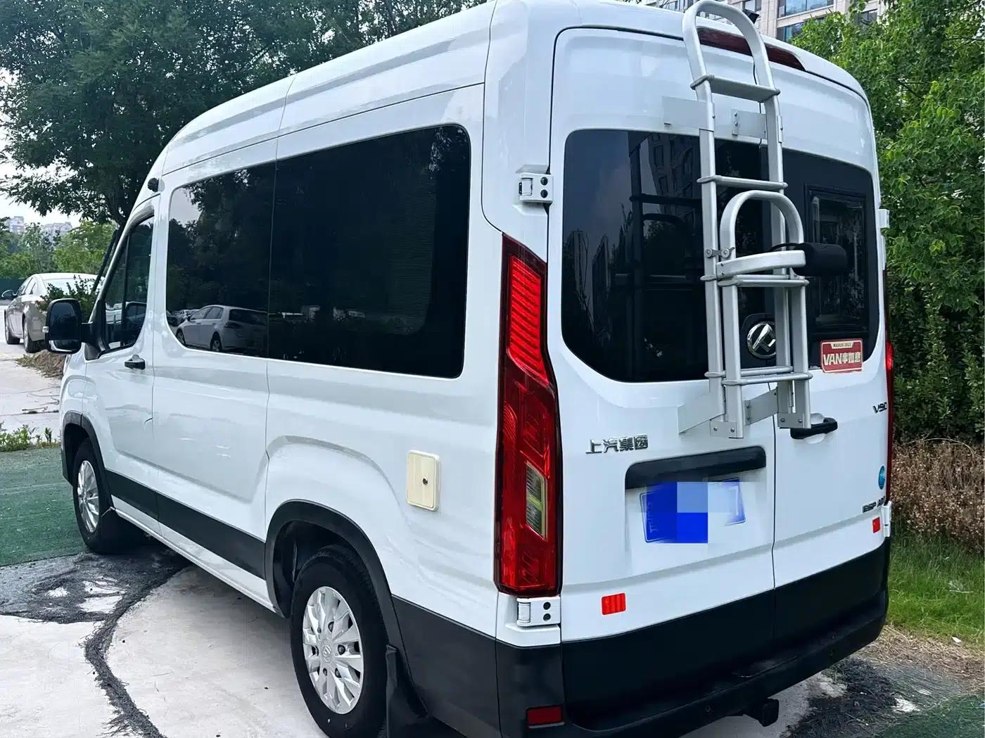 SAIC MAXUS V90 RV 2021 Model 2.0T Traveler V90 Self-propelled Type B Motorhome Luxury Edition with Transverse Bed — миниатюра 5