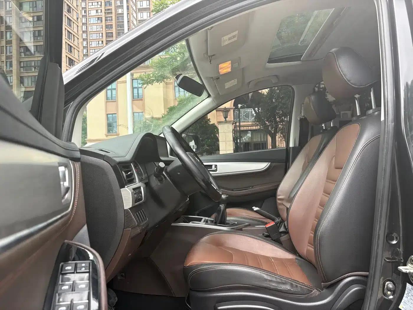 Fengxing SX6 2018 1.6L Manual Deluxe Edition — миниатюра 6
