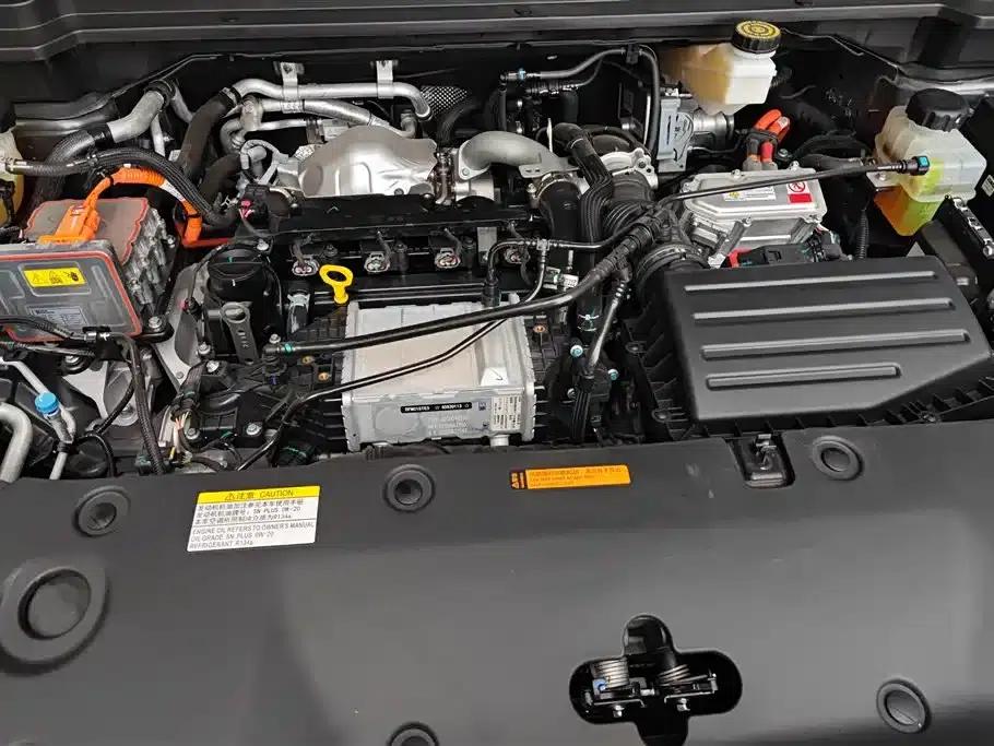 Dongfeng Fengshen L8 2025 Model 185KM Dream Edition — миниатюра 10