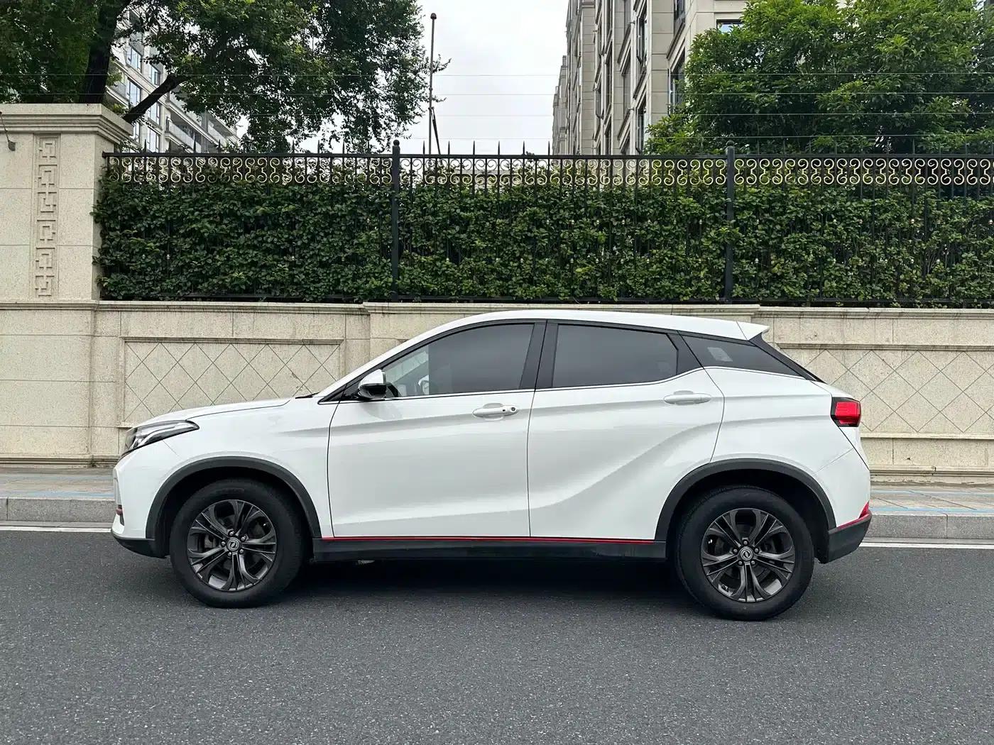 Fengguang 500 2021 Model 1.5L CVT Premium Edition — миниатюра 3