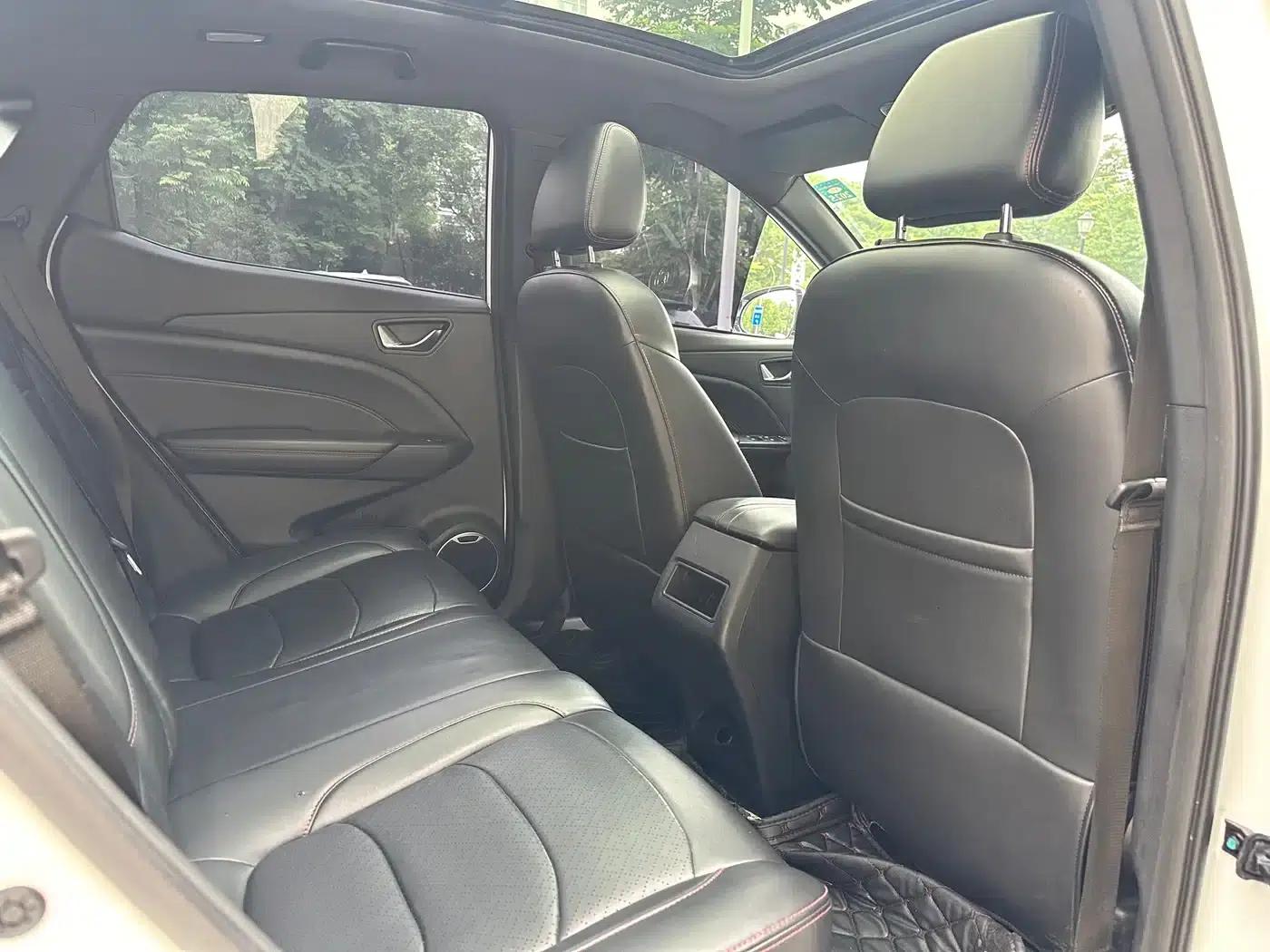 Fengguang 500 2021 Model 1.5L CVT Premium Edition — миниатюра 7
