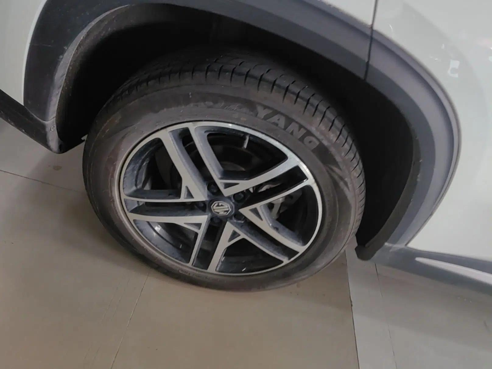 MG ONE 2023 1.5T Entry Version — миниатюра 11