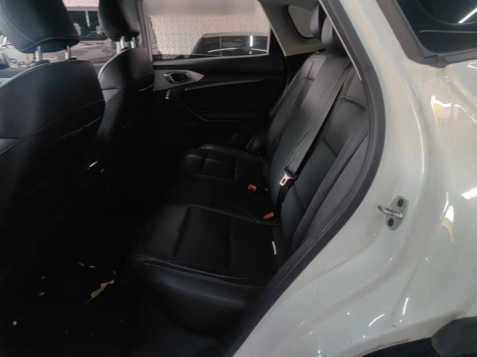MG ONE 2023 1.5T Entry Version — миниатюра 29