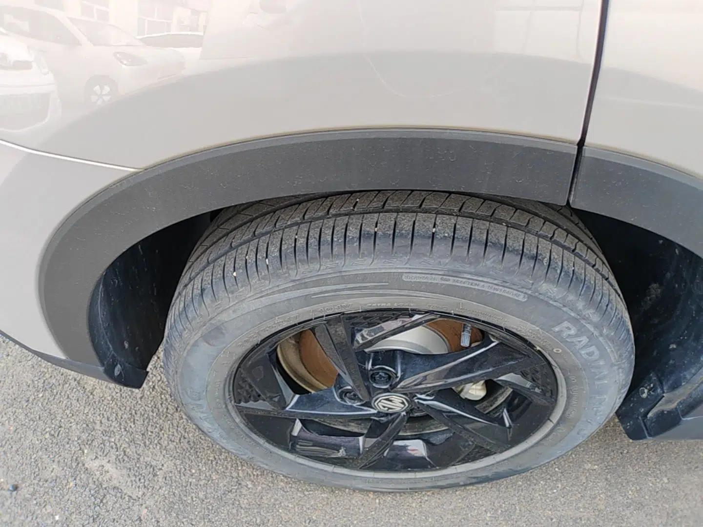 MG ES5 2025 515 Pro Rear-Drive Version — миниатюра 11