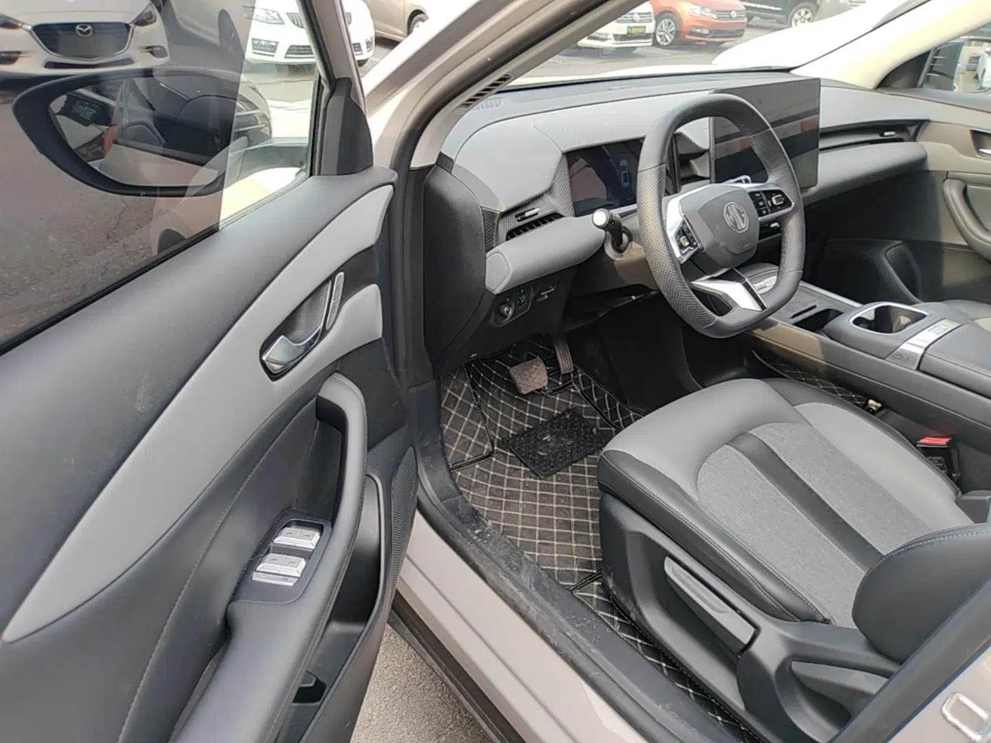 MG ES5 2025 515 Pro Rear-Drive Version — миниатюра 18