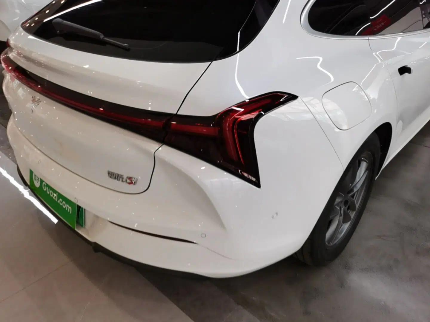 NETA S Shooting Brake 2024 Range-Extended 300 Standard Edition — миниатюра 9