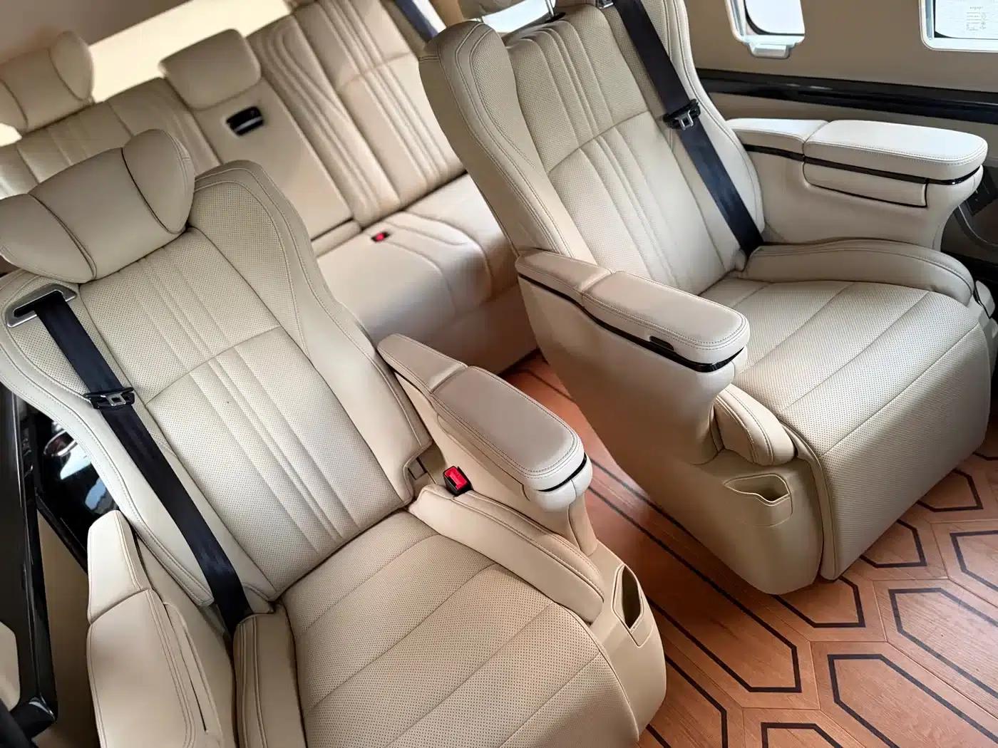 2023 HIACE 3.5L Middle East Edition — миниатюра 12