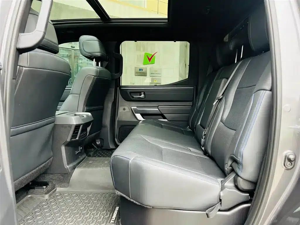 2023 Toyota Tundra 3.5T Platinum Canadian Spec Edition — миниатюра 13