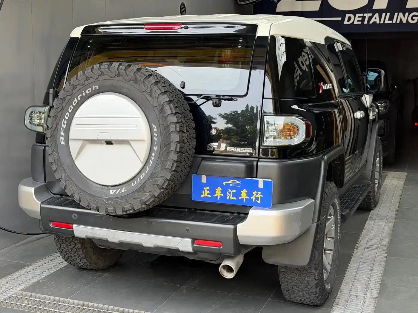 2019 FJ Cruiser 4.0L Middle East Edition — миниатюра 15