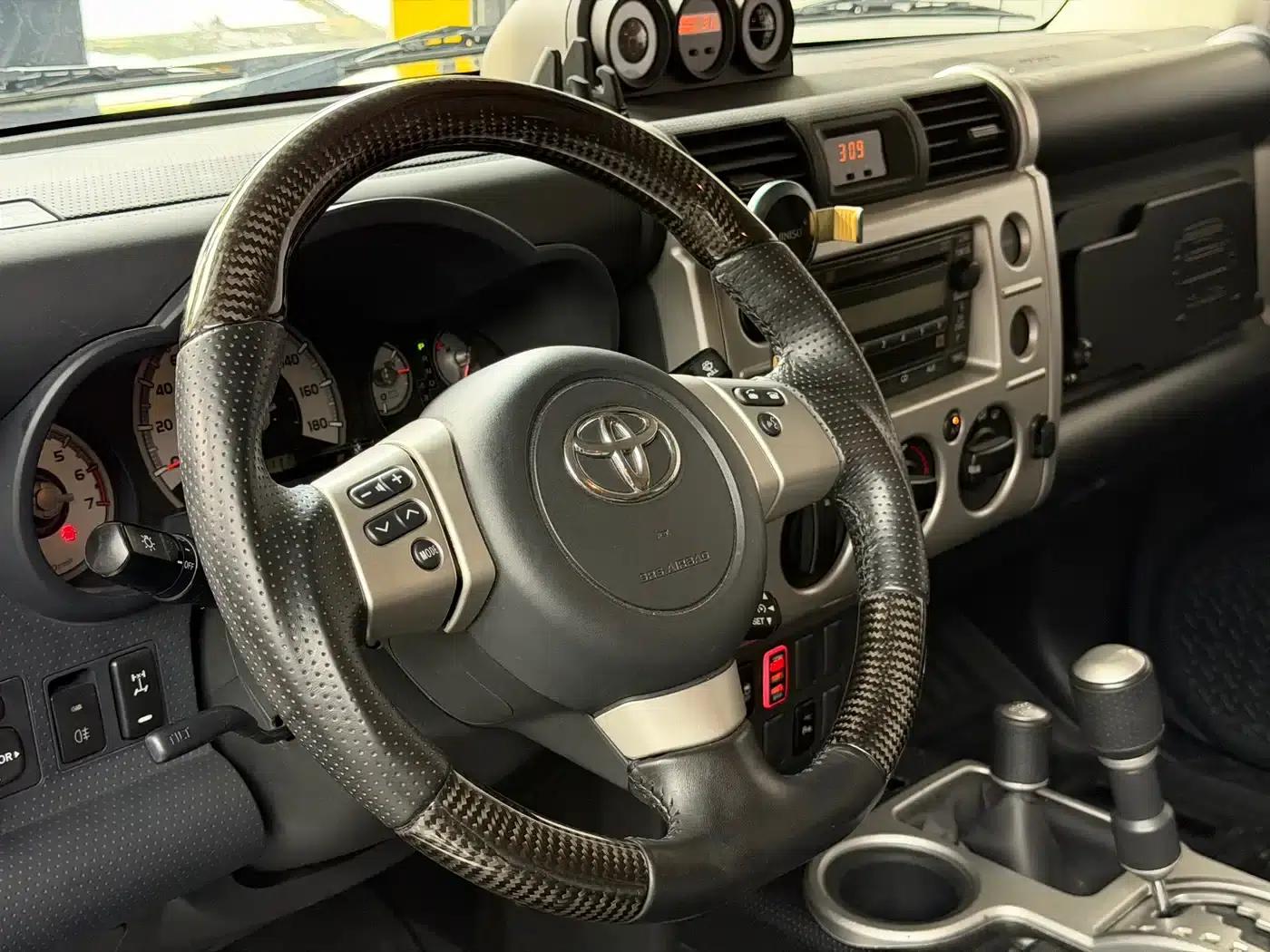 2019 FJ Cruiser 4.0L Middle East Edition — миниатюра 20