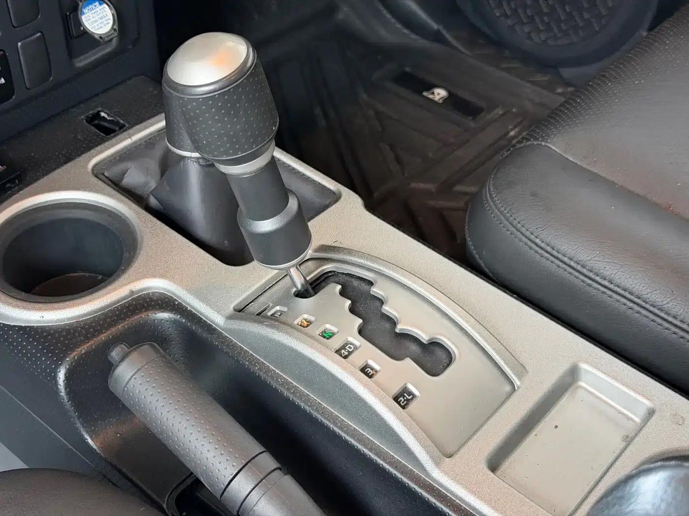 2019 FJ Cruiser 4.0L Middle East Edition — миниатюра 26