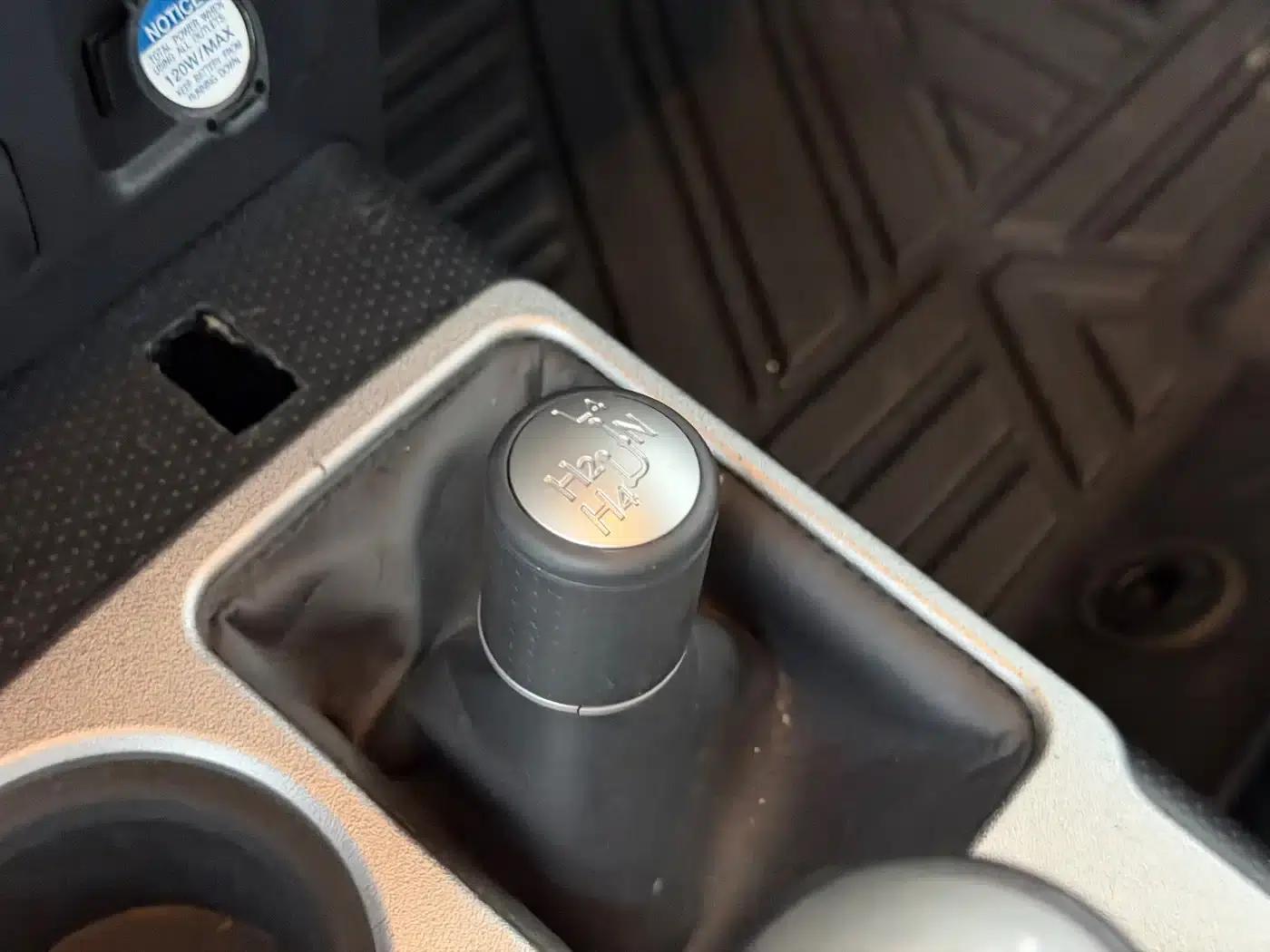 2019 FJ Cruiser 4.0L Middle East Edition — миниатюра 27