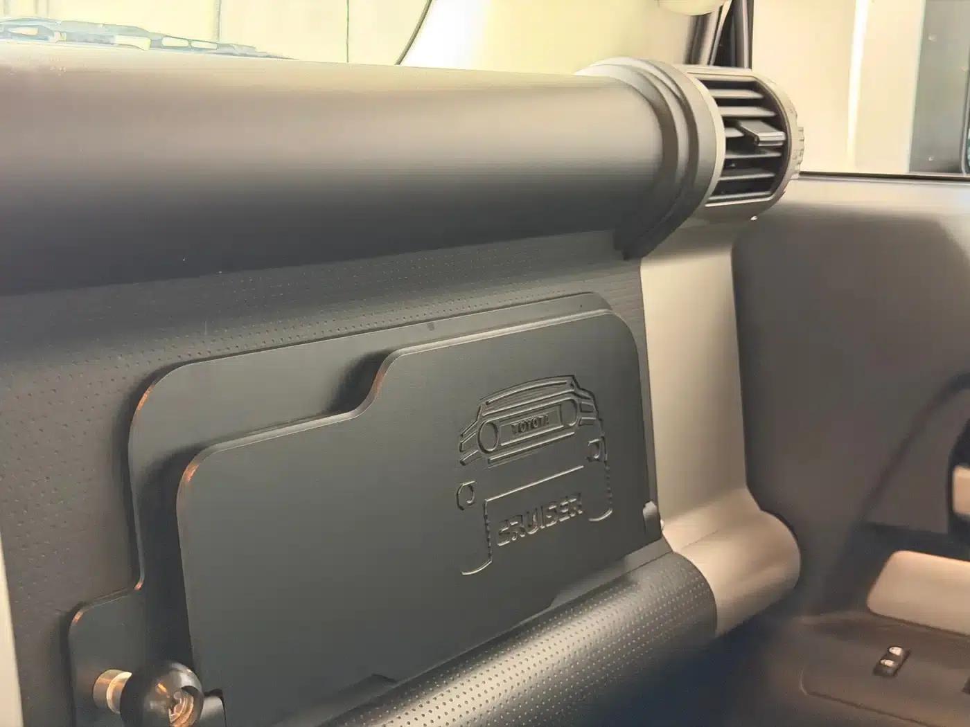 2019 FJ Cruiser 4.0L Middle East Edition — миниатюра 29