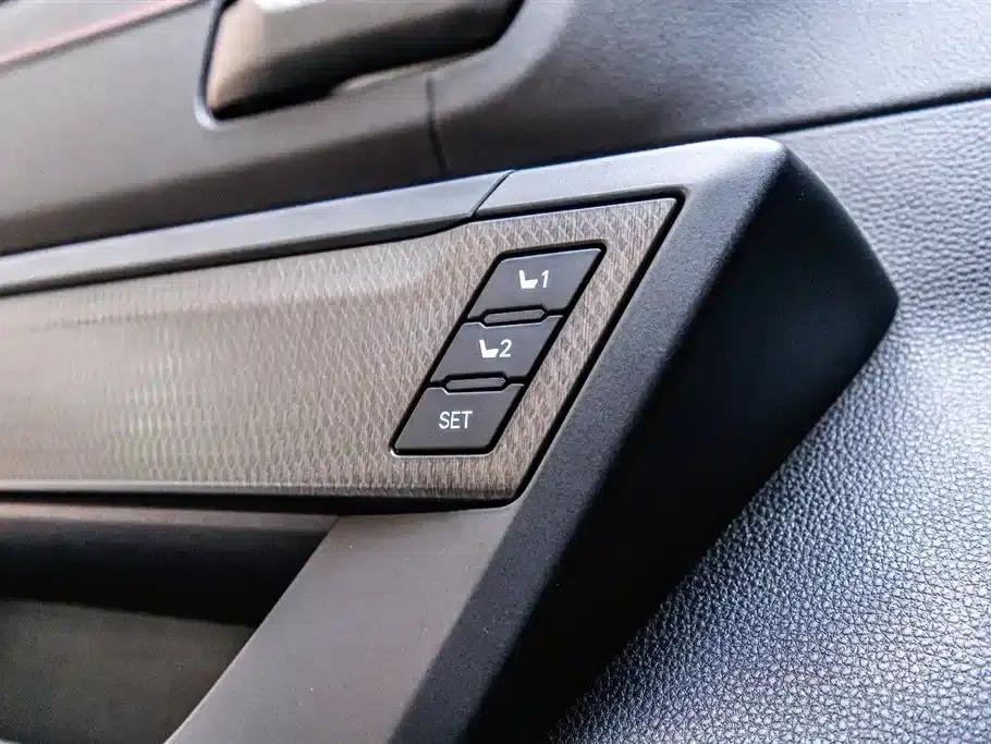 2023 Sequoia 3.5T TRD Pro US Spec — миниатюра 15