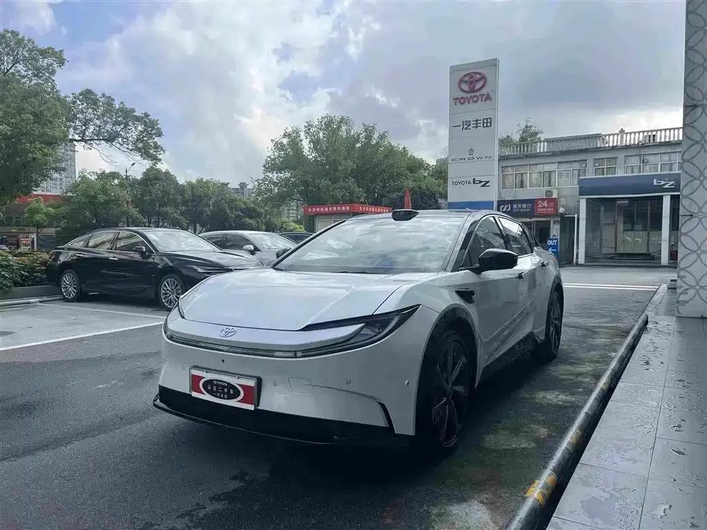 Toyota BZ5 2025 630 MAX Smart Edition — миниатюра 1