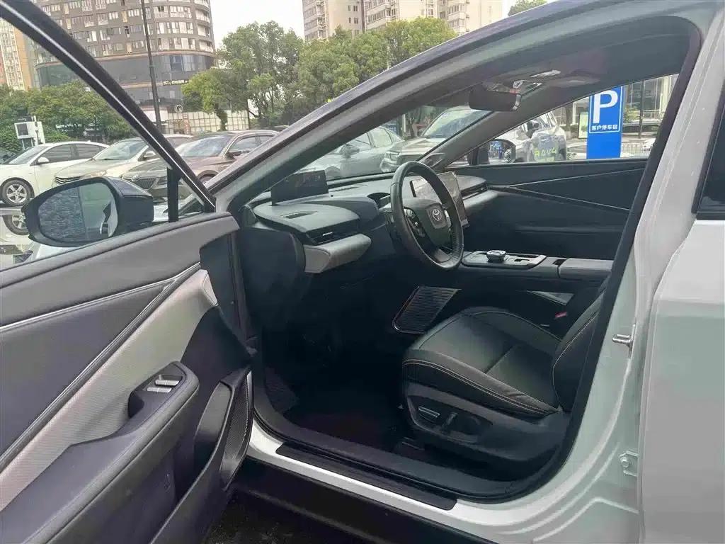 Toyota BZ5 2025 630 MAX Smart Edition — миниатюра 23
