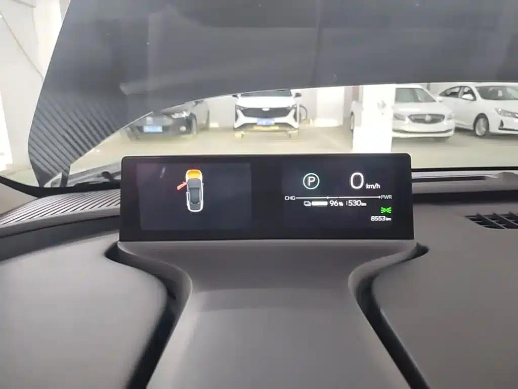 Toyota BZ5 2025 550 PRO — миниатюра 12