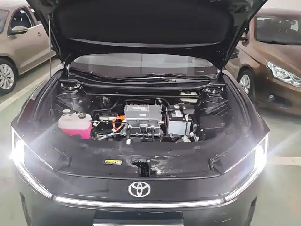 Toyota BZ5 2025 550 PRO — миниатюра 20