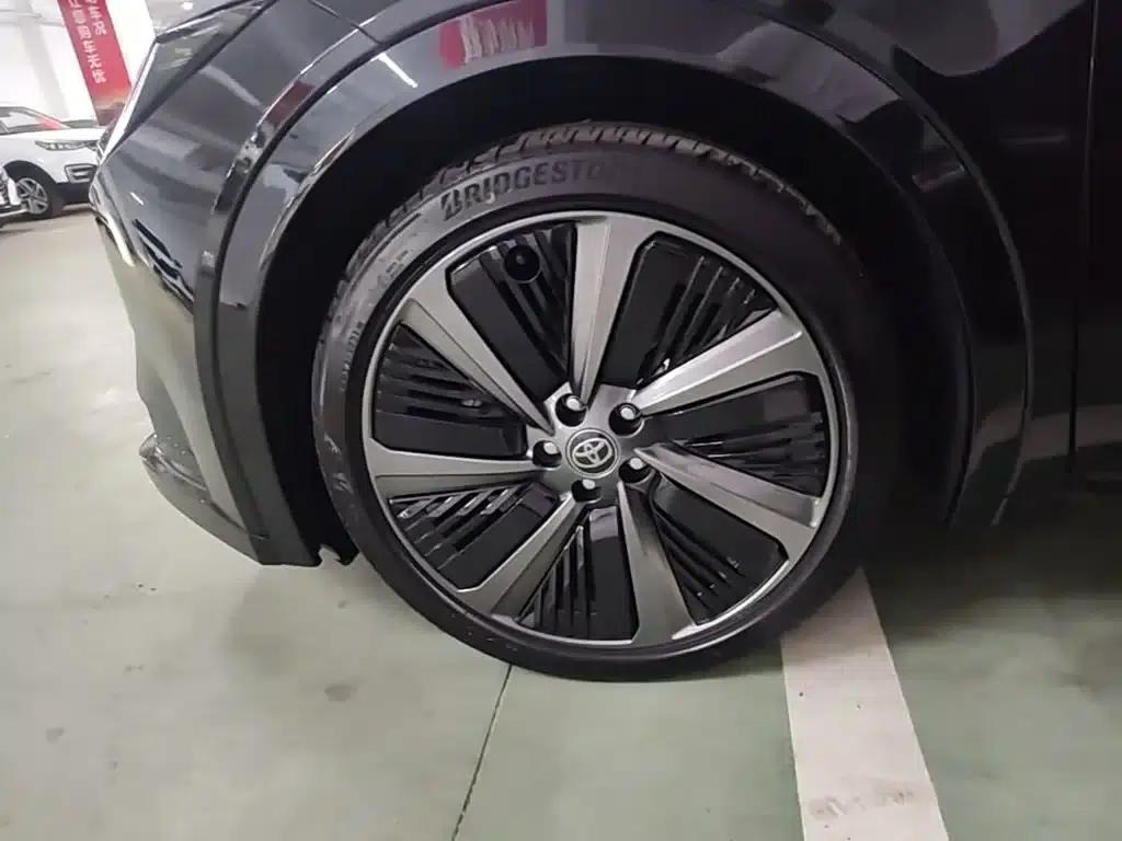 Toyota BZ5 2025 550 PRO — миниатюра 23