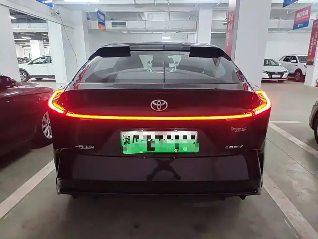 Toyota BZ5 2025 550 PRO — миниатюра 6