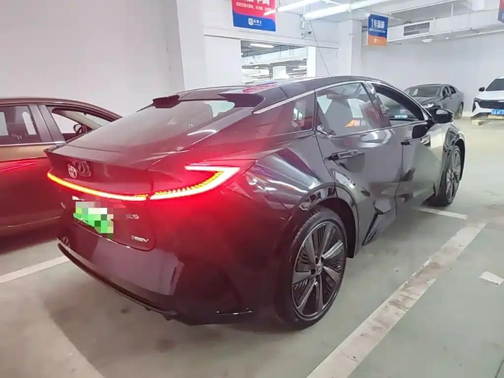 Toyota BZ5 2025 550 PRO — миниатюра 7
