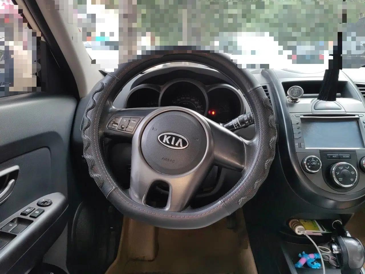 Kia Soul 2013 1.6L AT GL — миниатюра 10
