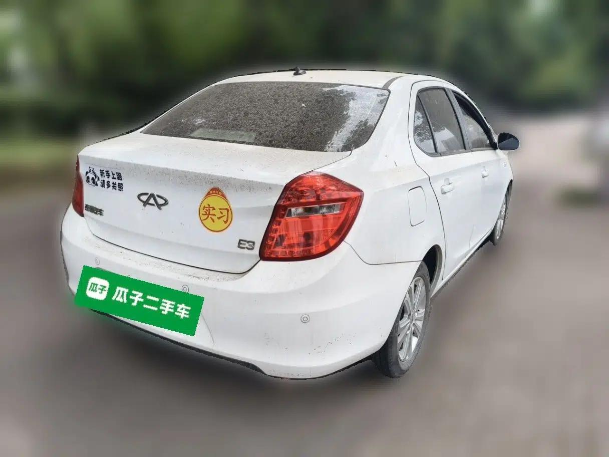 Chery E3 2013 1.5L Manual ZhiShang Model — миниатюра 6