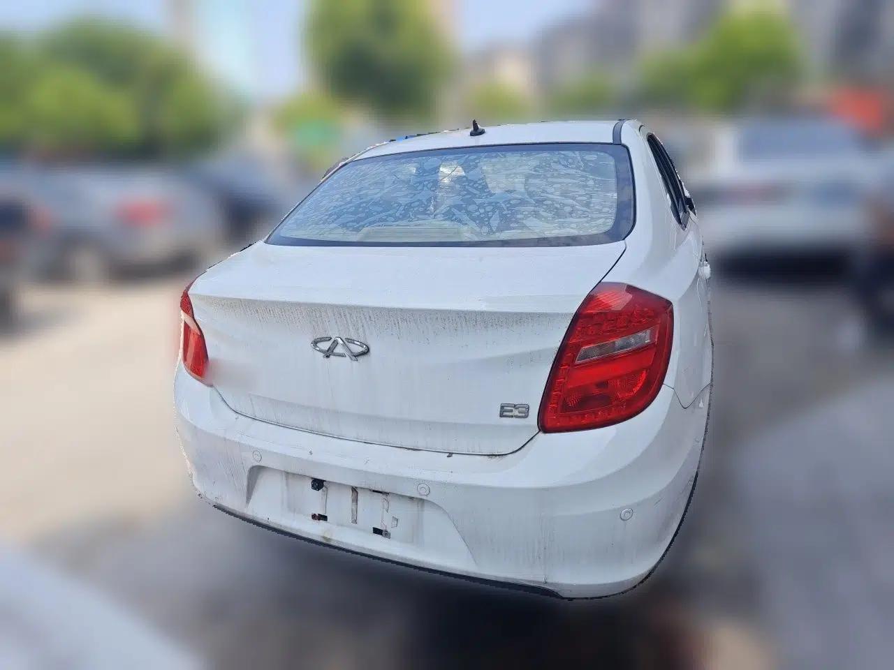 Chery E3 2013 1.5L Manual Fashion Model — миниатюра 5