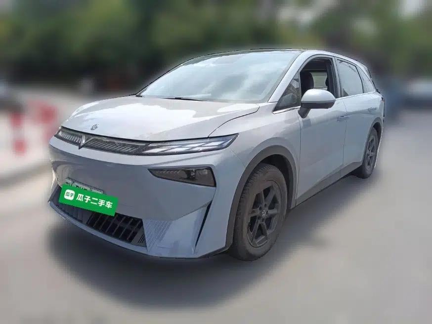 Venucia VX6 2024 520 Travel Edition — миниатюра 1