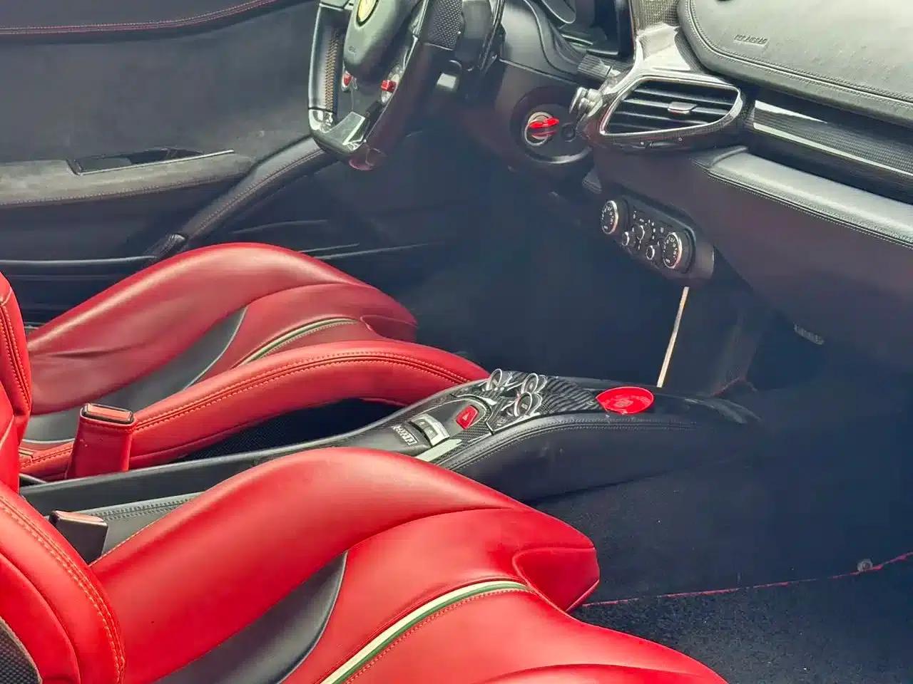 Ferrari 458 2011 4.5L Italia — миниатюра 3