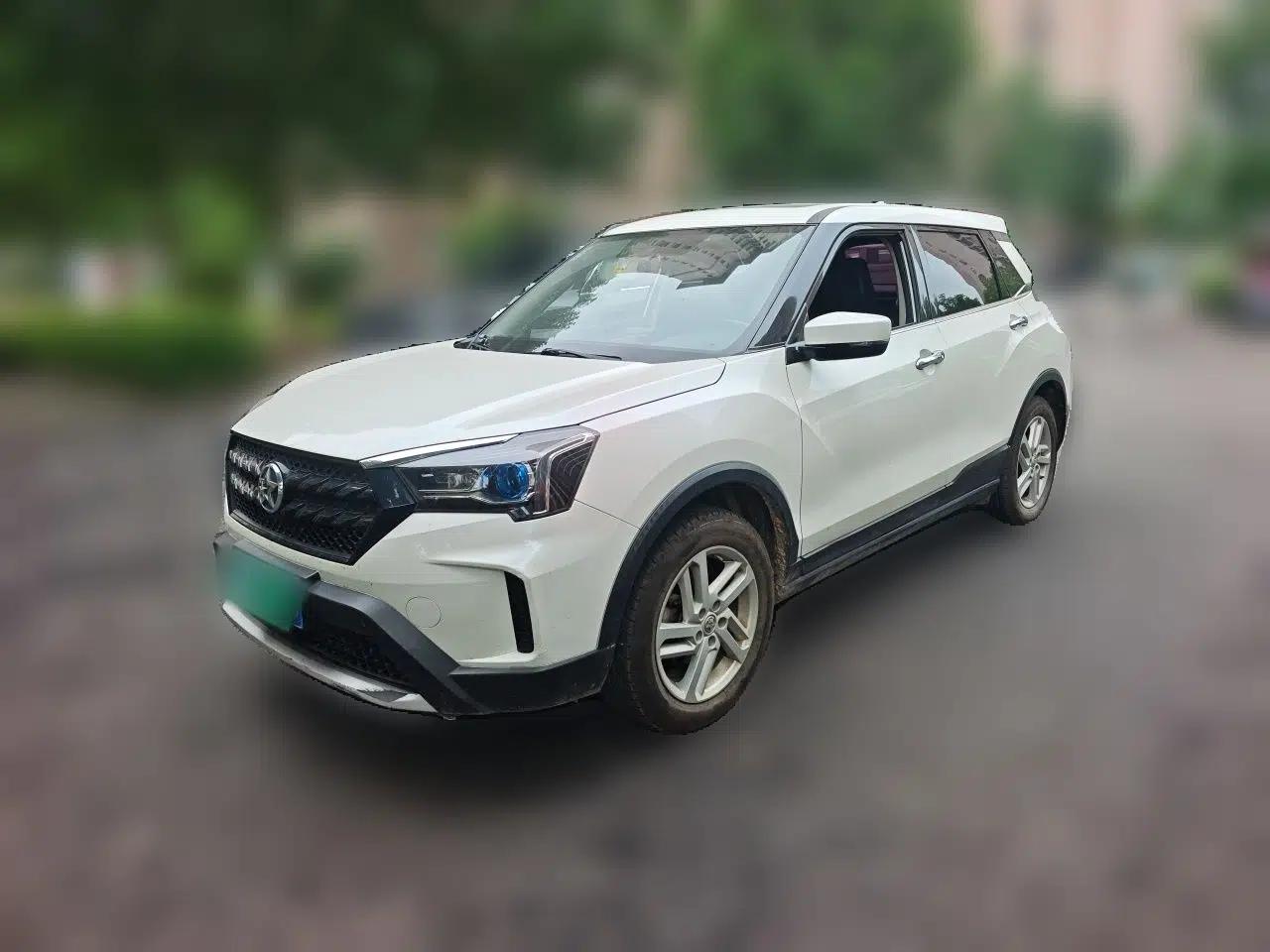 Venucia T60 2020 1.6L CVT Smart Drive Version China VI Standard — миниатюра 1